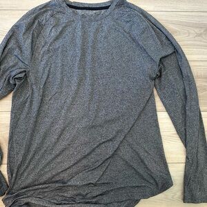 Lululemon Men’s Long Sleeve Shirt Size XXL